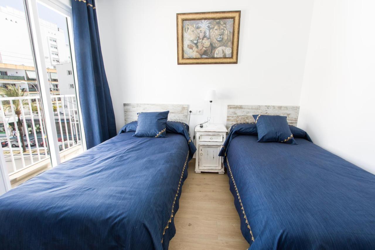 Hostal La Estrella Марбелья Екстер'єр фото